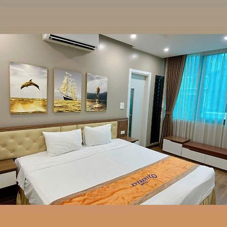 Everest Hotel Hanoi Buitenkant foto