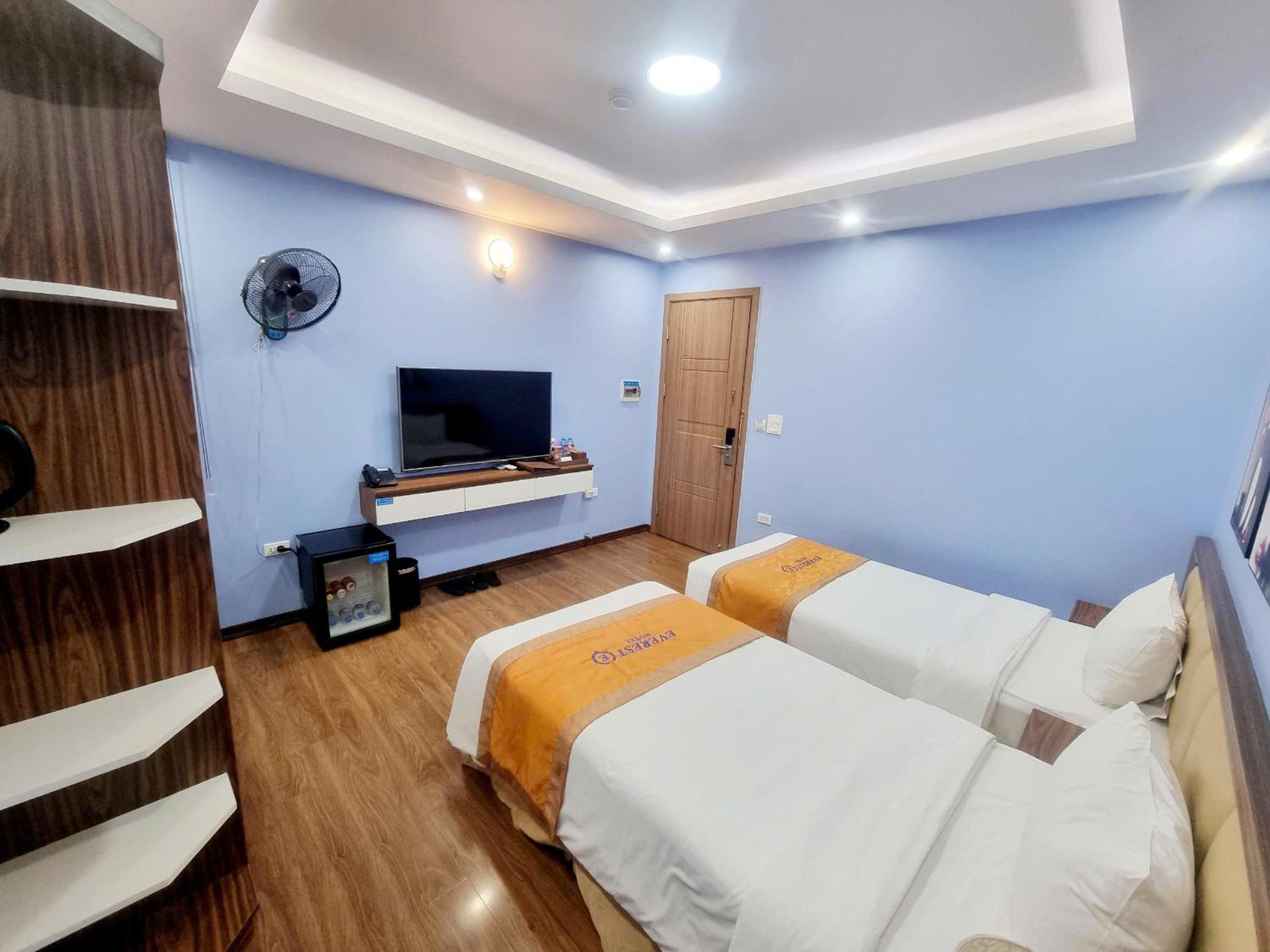 Everest Hotel Hanoi Buitenkant foto