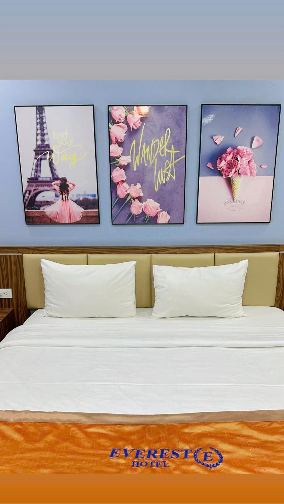 Everest Hotel Hanoi Buitenkant foto