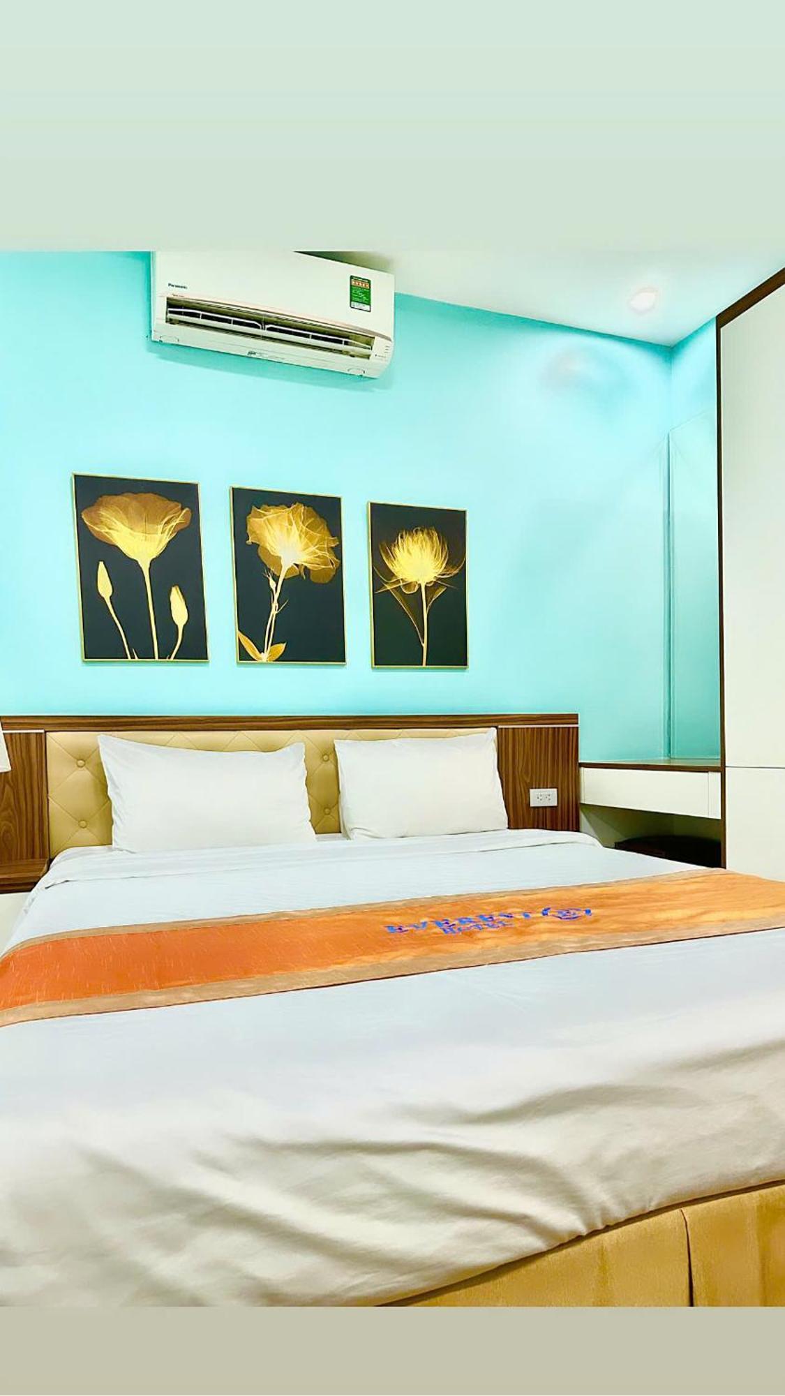 Everest Hotel Hanoi Buitenkant foto
