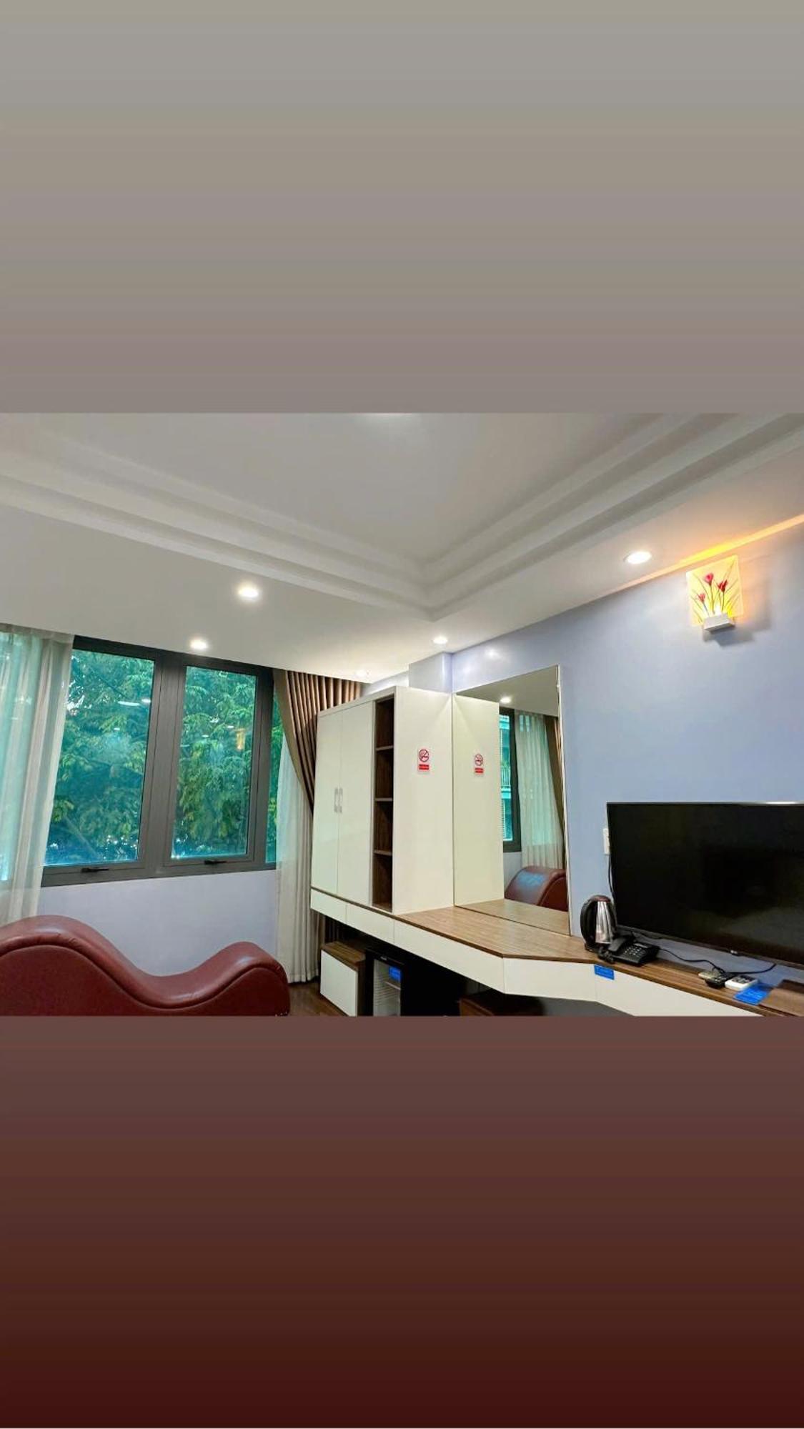 Everest Hotel Hanoi Buitenkant foto