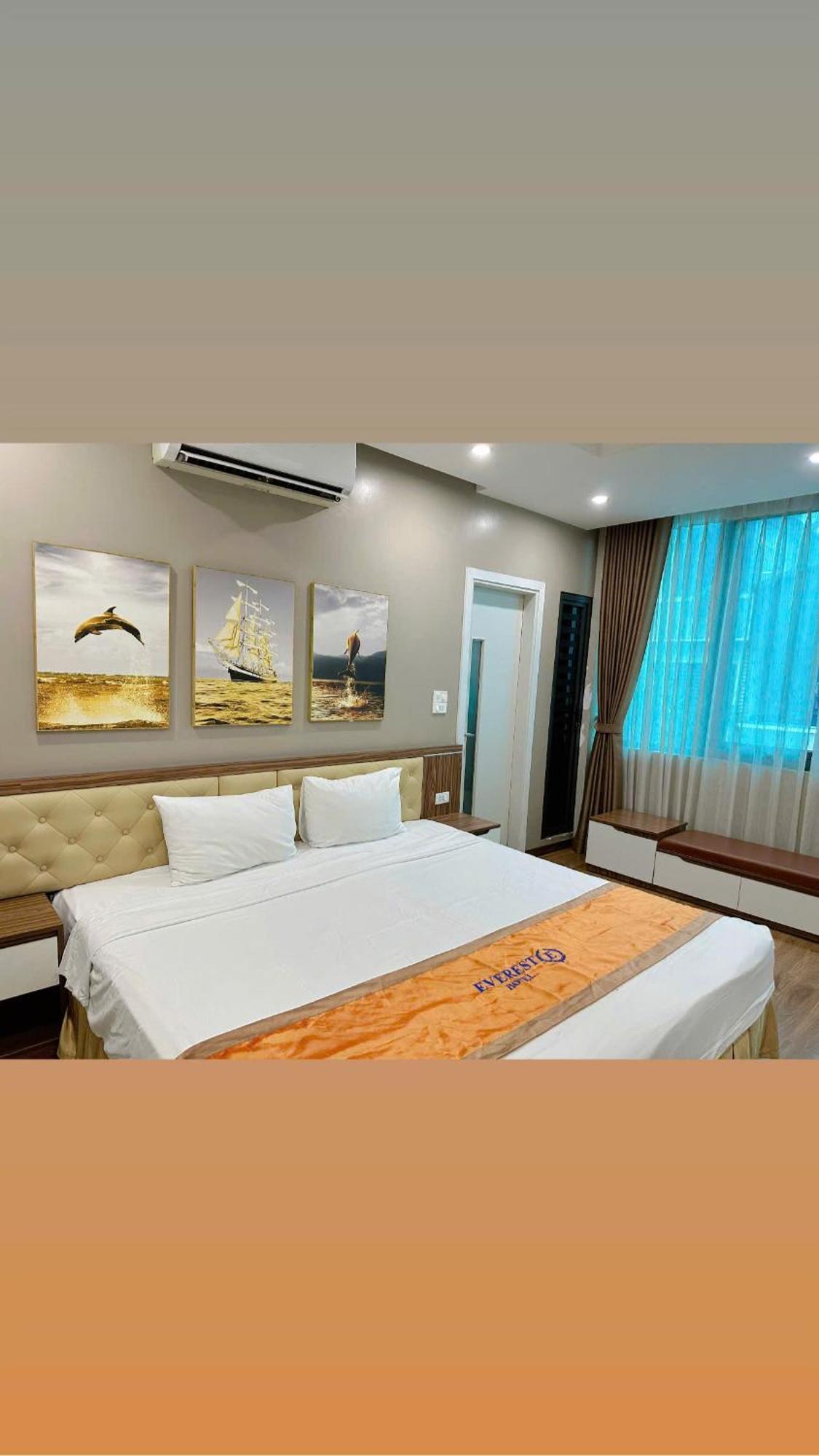 Everest Hotel Hanoi Buitenkant foto